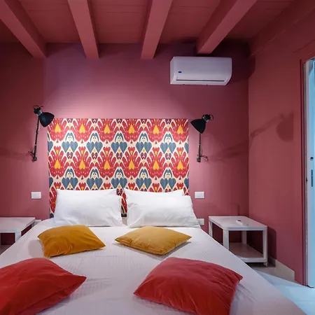 아파트 Ortigiadreamrooms 12